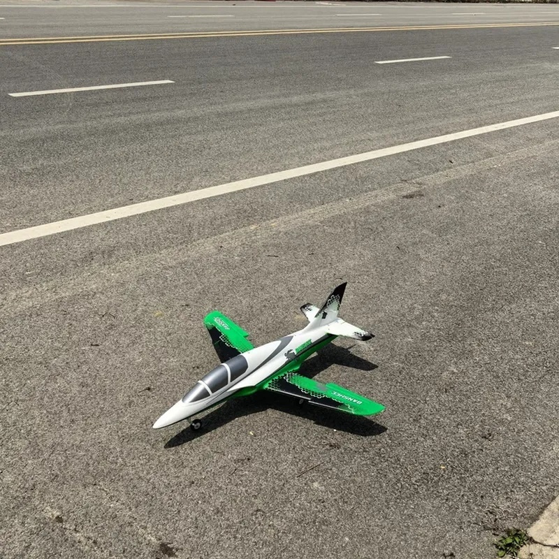 Aereo RC Wing Wing Banshee di  - Outdoor Sport Hobbies recensione e prezzo